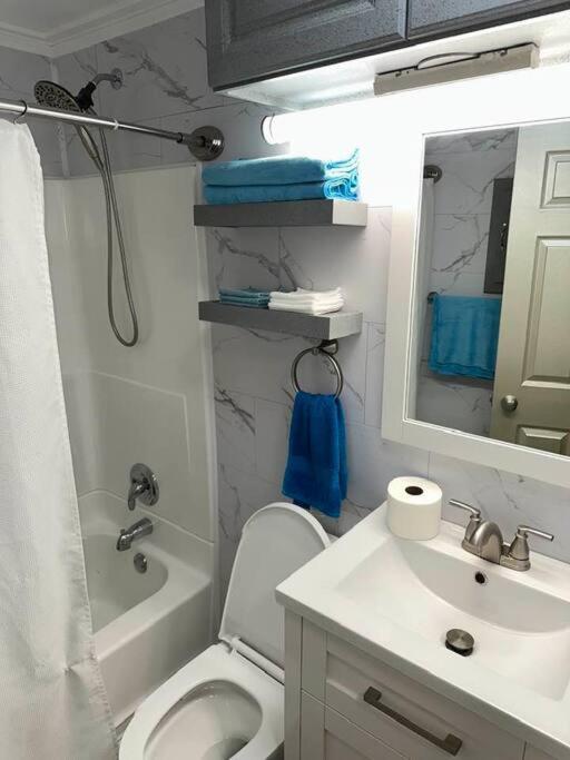 Hot Tub 5 Beds Apartment Moorhead ภายนอก รูปภาพ