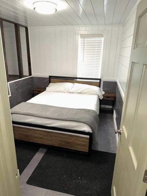 Hot Tub 5 Beds Apartment Moorhead ภายนอก รูปภาพ